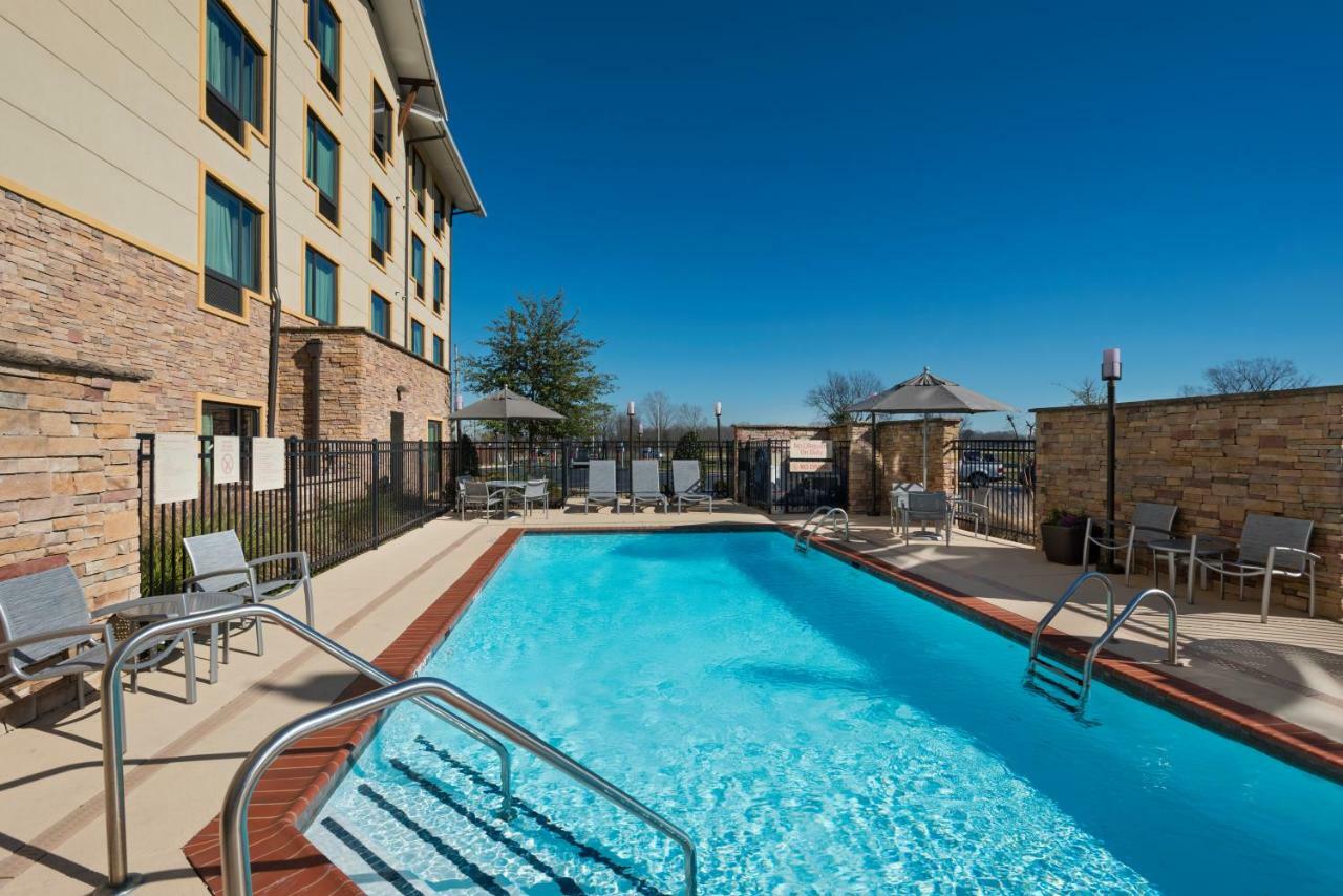 Towneplace Suites By Marriott Monroe Exterior foto